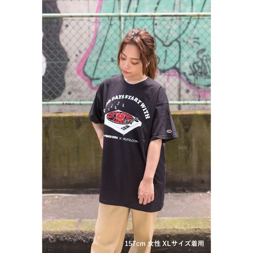 FUNKY MONKEY BΛBY’S × FRUIT OF THE LOOM T-shirt/BLK