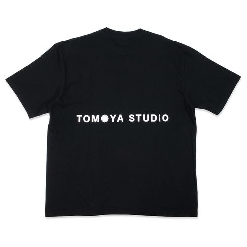 TOMOYA STUDIO ロゴ BIGシルエットTシャツ